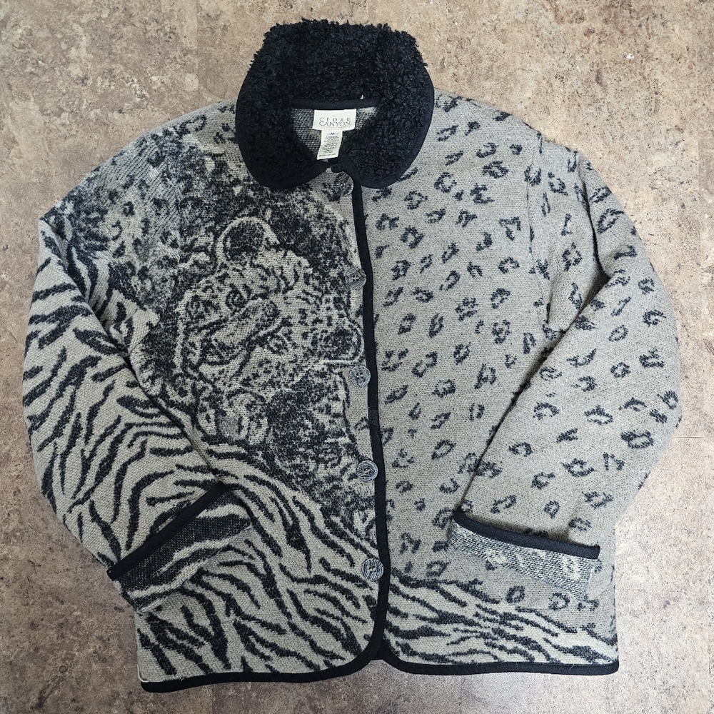 Cedar Canyon Animal Print Jacket Size Medium🐆